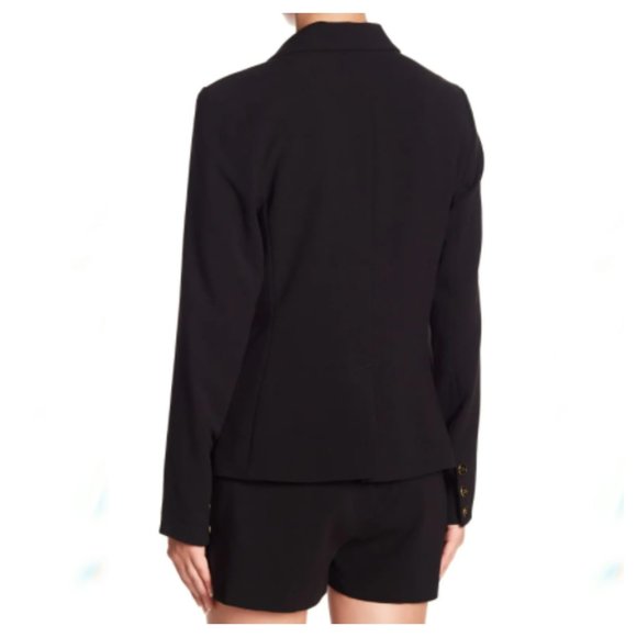 Cupcakes and Cashmere Elodie Blazer - Picture 6 of 14